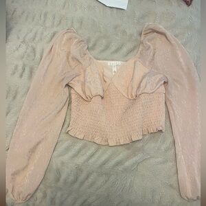 Light pink long sleeve crop top